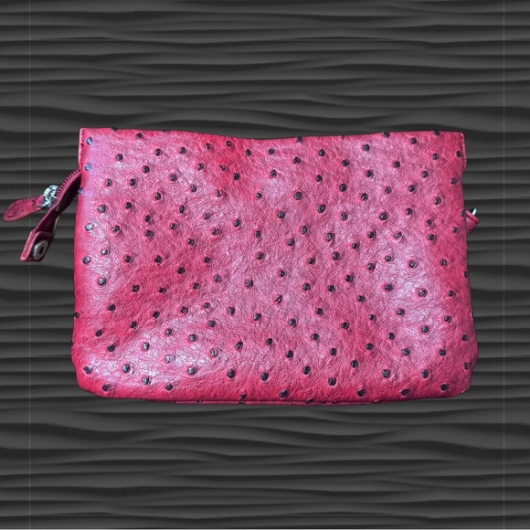 Giani Bernini Embossed Faux Ostrich Crossbody/Wristlet Clutch/Wallet - Picture 2 of 9